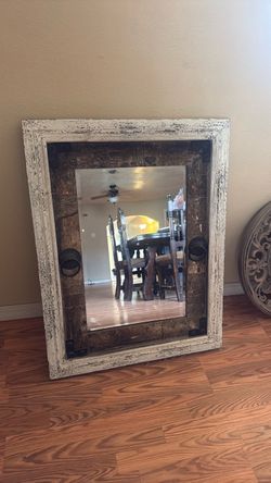 Wall decor