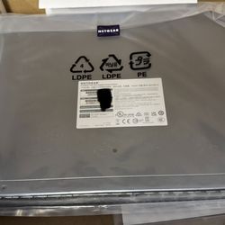 New Netgear prosafe 48port switch GS748T