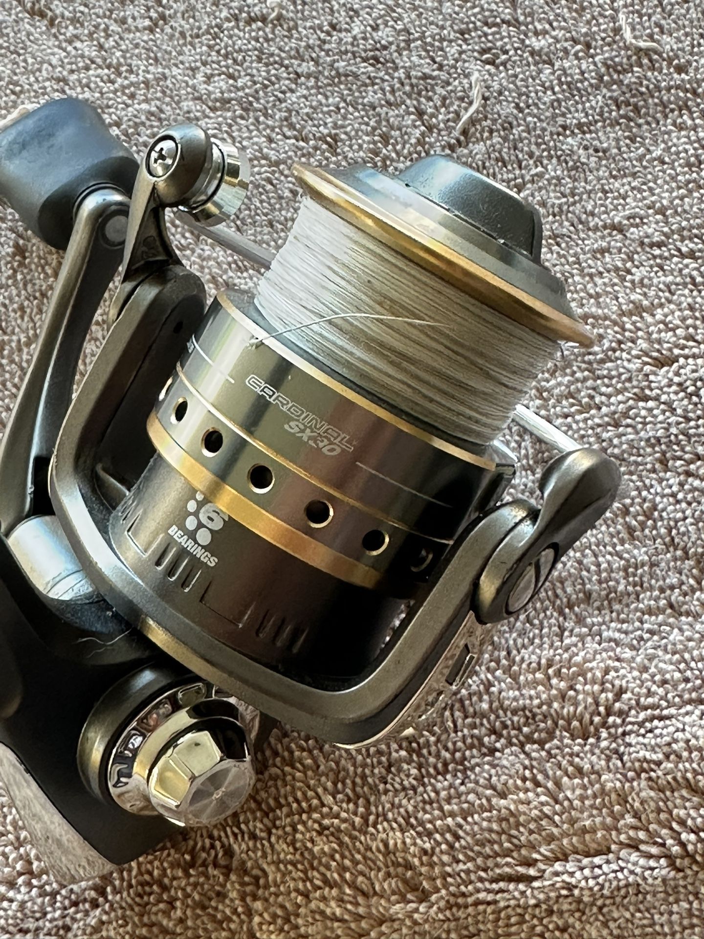 baitcasting lews reels Mach Crush Speed Baitcaster MC1SH Abu Garcia Reel Model:BST400LP Guides_9+Tip Profile Casting Reel is ABU AMBASSADEUR 7000 &