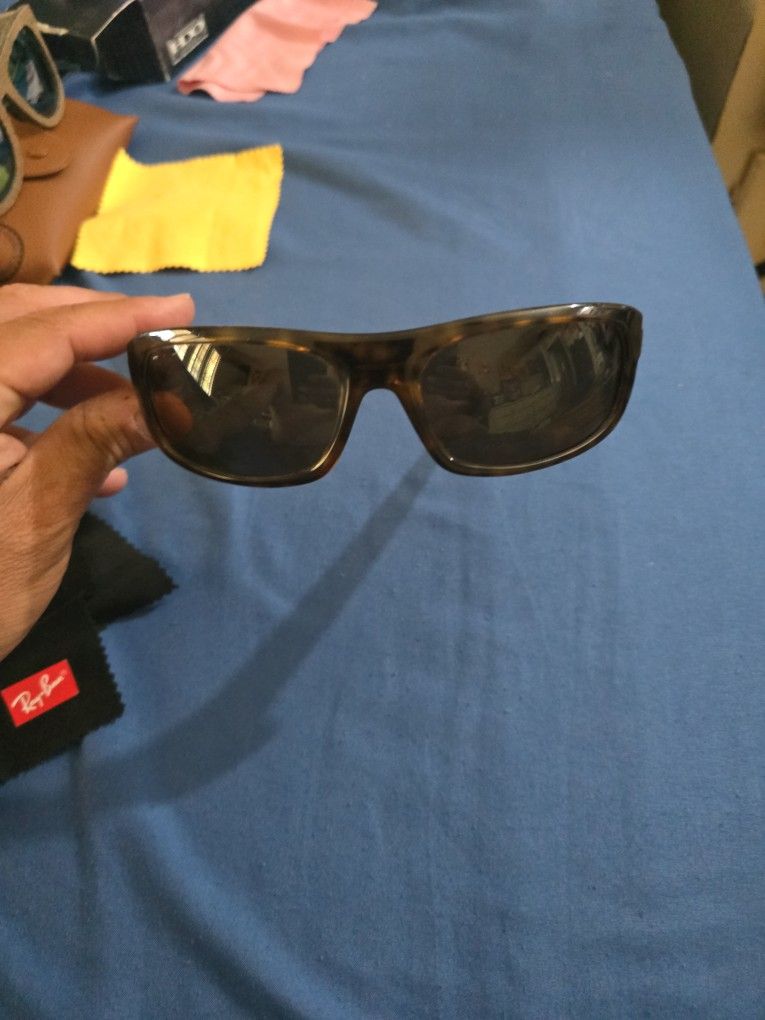 Ray-Ban 4166 Sunglasses