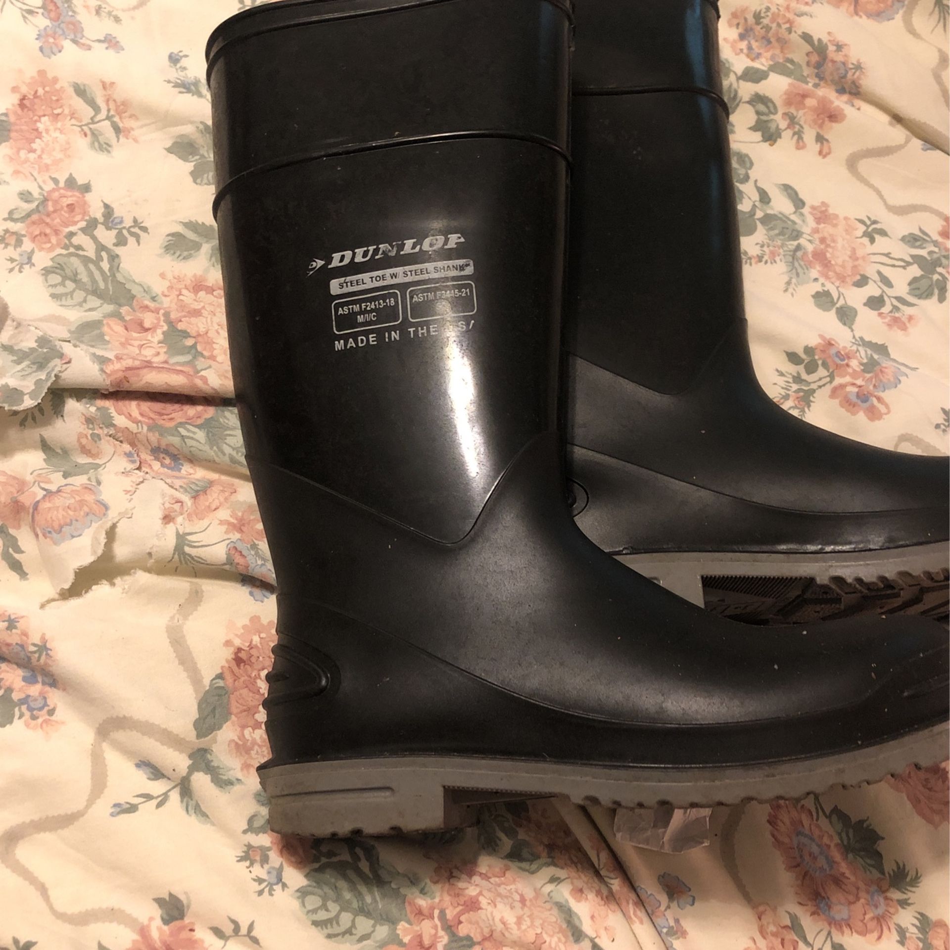 Dunlap Rubber Boots