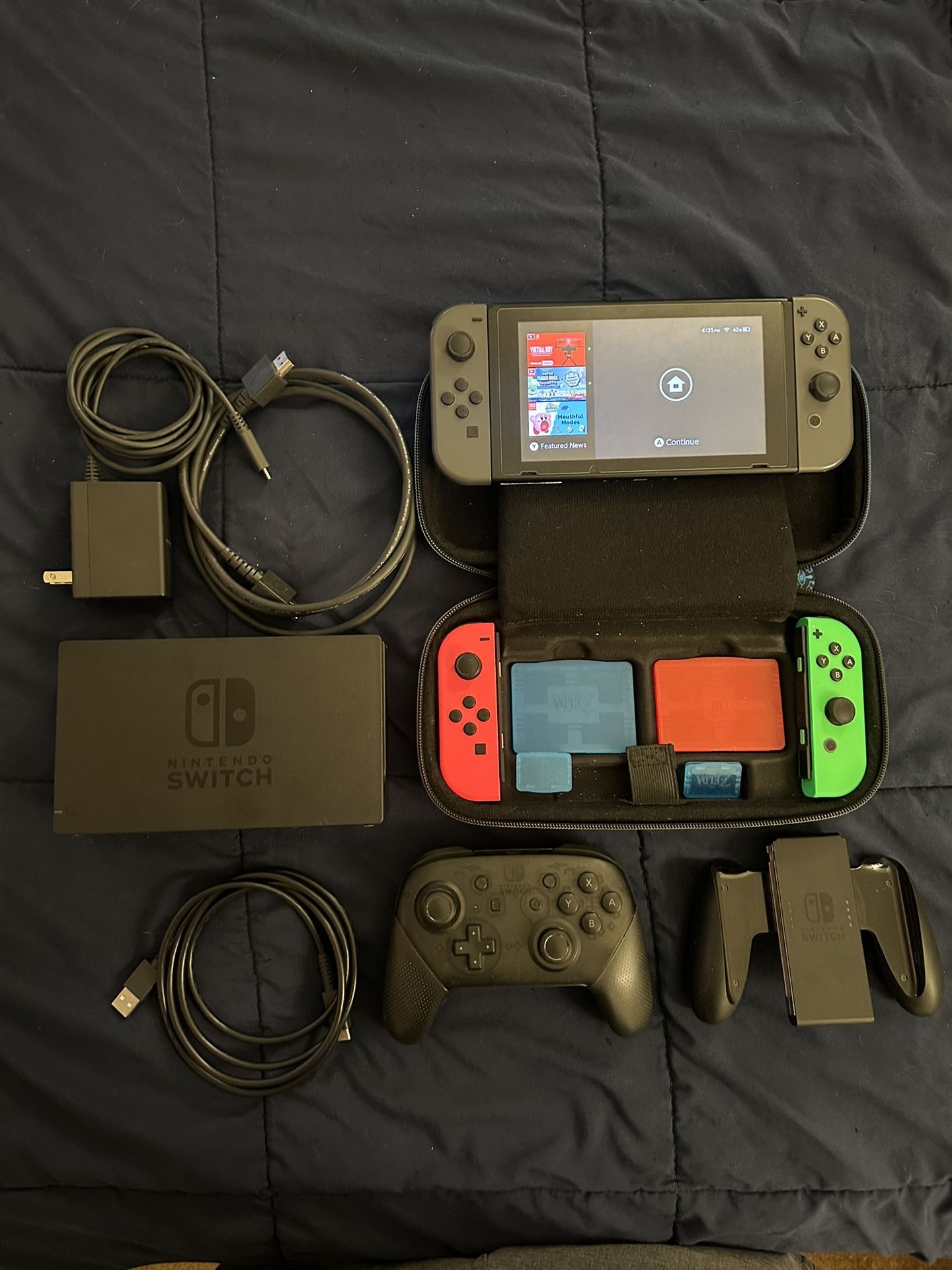 Original Nintendo Switch Bundle – Excellent Condition