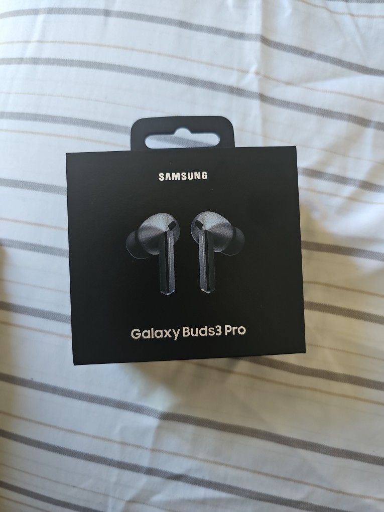Galaxy BUDS 3 PRO - Brand New!