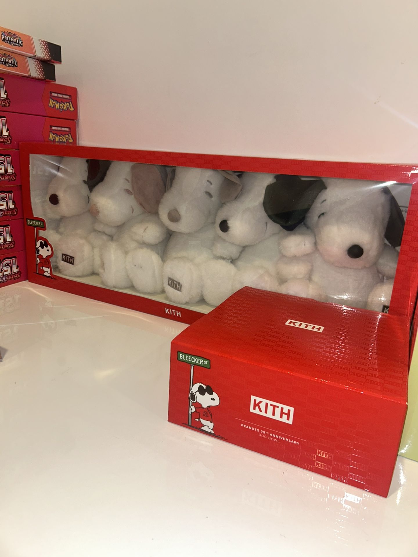 Kith x Peanuts Palette Snoopy Plush Set