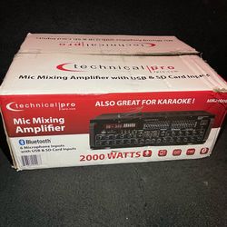 Mic mixing amplifier