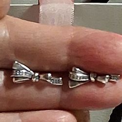 PANDORA AUTHENTIC BRAND NEW SPARKLING STERLING SILVER BRILLIANT BOWS STUD EARRINGS