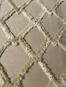 Outdoor Indoor 8’x7’ rug