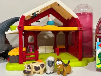 Farm Playset Bundle – Fisher-Price Little People & Melissa & Doug