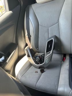 Hyundai veloster ac