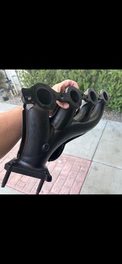 LS 1 Chevy 2003 Silverado exhaust manifold