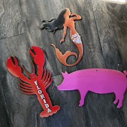 PIG  Resin On Wood