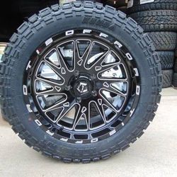 20X10 Black & Machined TIS Rims 285 50 20 Kenda RT 10ply Tires 5X150
