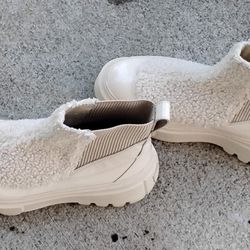 SOREL Caribou X Cozy Chelsea