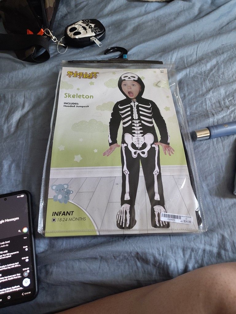Costume And Face Care Cream