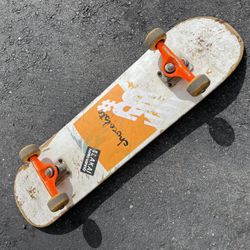 Skateboard / CHOCOLATE CO.