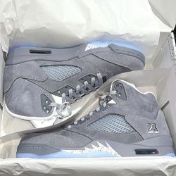 Wolf Grey 5