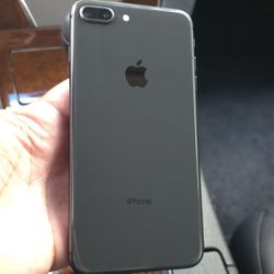 T-Mobile and Metro Big iPhone 8PLUS 64GB 