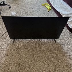 43” TLC Roku TV