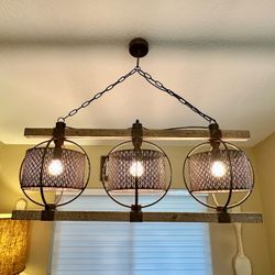 Rustic/Farmhouse 3-light Rectangular Chandelier PLight