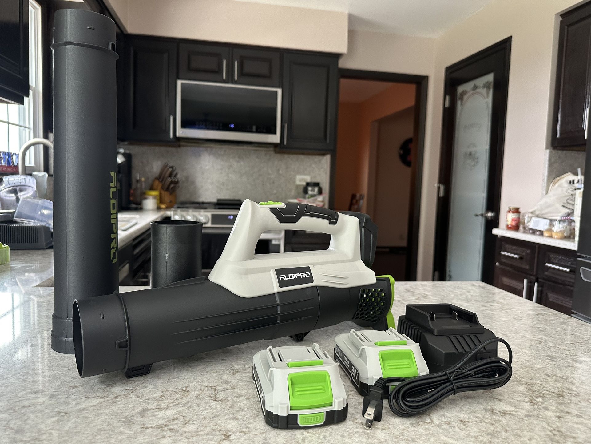 Cordless Leaf Blower w/ 2 Batteries & Fast Charger – 21V, 400CFM Power!