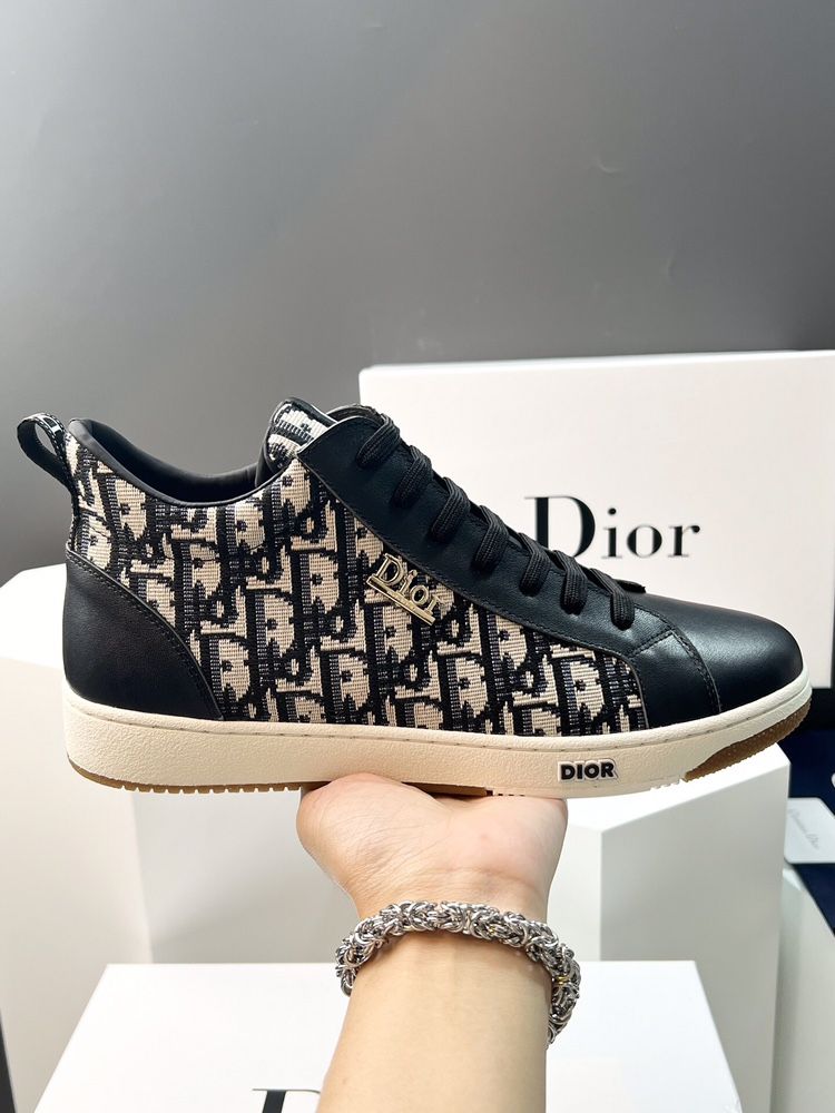Dior Shoes All Sizes Are Available 