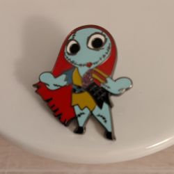 Disneyland Pins ( Nightmare Before Christmas Sally)