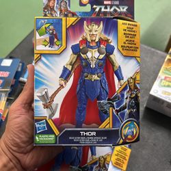 Marvel Thor Love And Thunder Thor Valkyrie Jane Foster Deluxe Figures