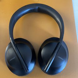 Bose Noise Cancelling Over-Ear Bluetooth Wireless Headphones 700