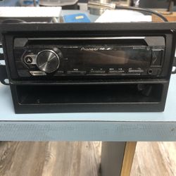 Pioneer DEH-S4220BT