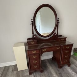 Willett Wildwood Cherry Dresser Mid Century 