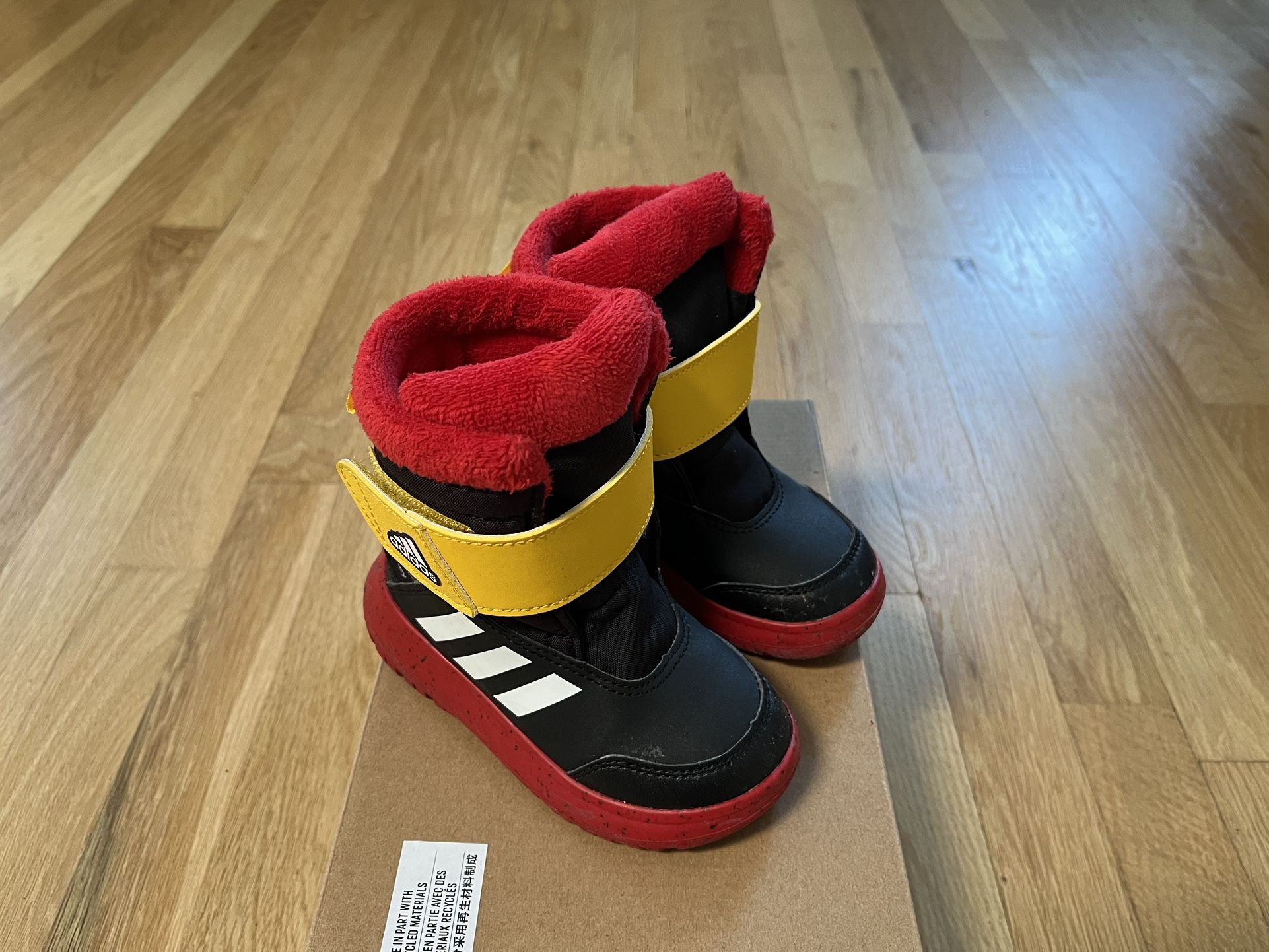 Adidas x Disney - Kids Snow Boots (Size: 7.5K)