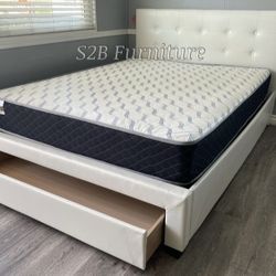 Queen Size White Button W Ortho Matres!!!!