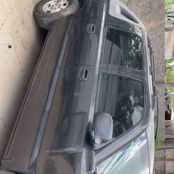 2005 Chevrolet Avalanche Parts!!!