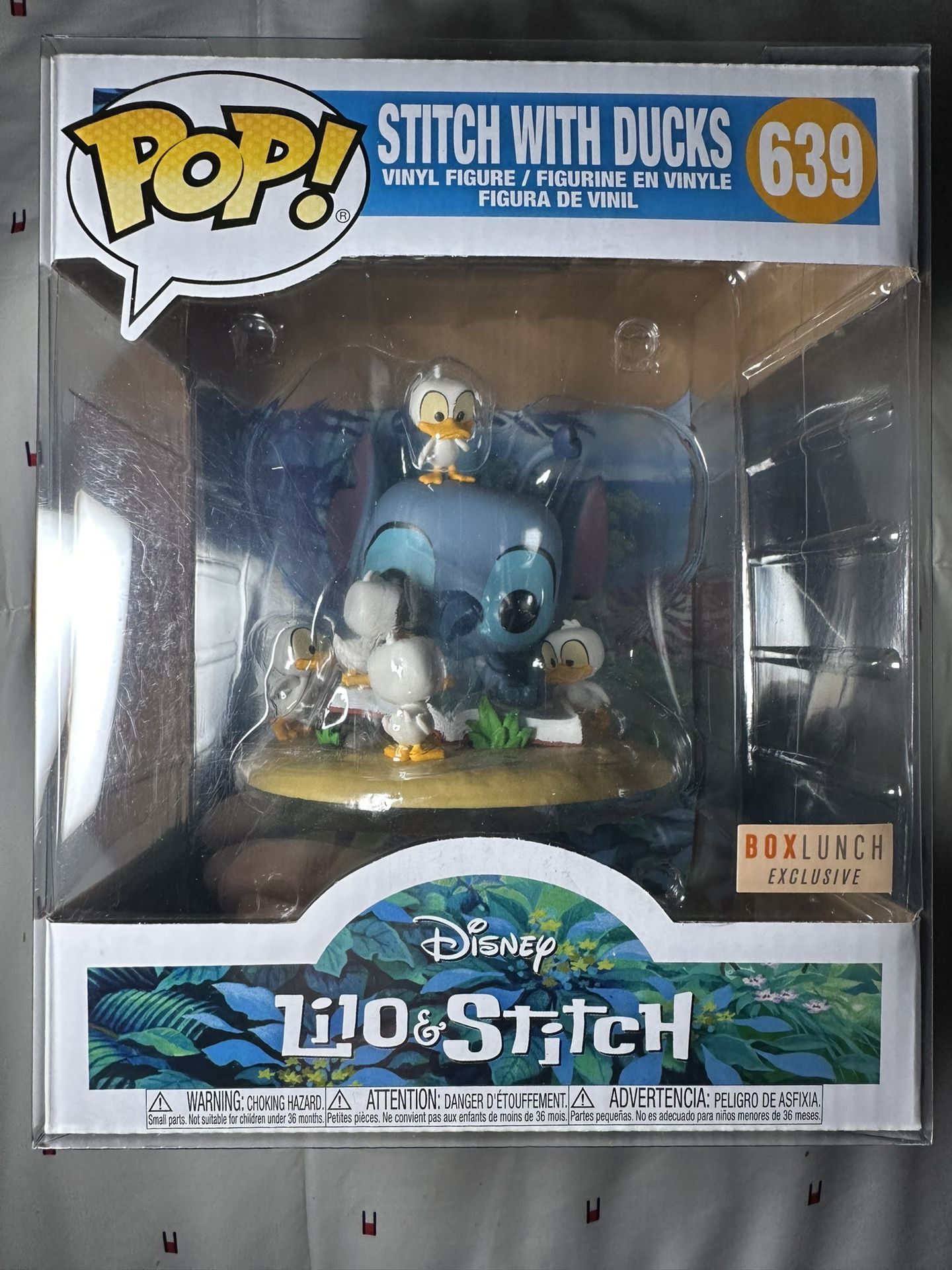 Funko Pop! Disney Lilo & Stitch No.639 Stitch w/ Ducks Vinyl Figure Exclusive