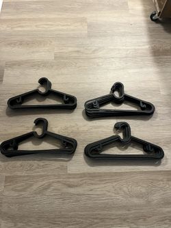 Black Plastic Hangers. - YES IT’S AVAILABLE 