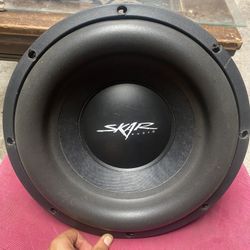     Skar Audio SDR-12 D2 * 12-inch * Dual 2-ohm voice coil (D2) * 600 watts RMS
