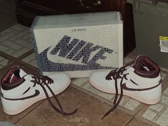 Nike Sneakers