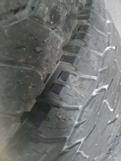 A Set of Cooper Discovery Truck Tires really good shape