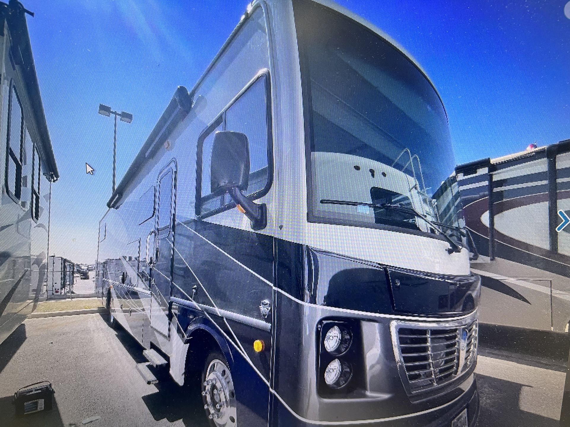 2018 RAMBLER 36D Feet. VACATIONER (GAS)