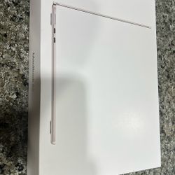 MacBook. air M4 16 Inch 256gb Storage Sealed 