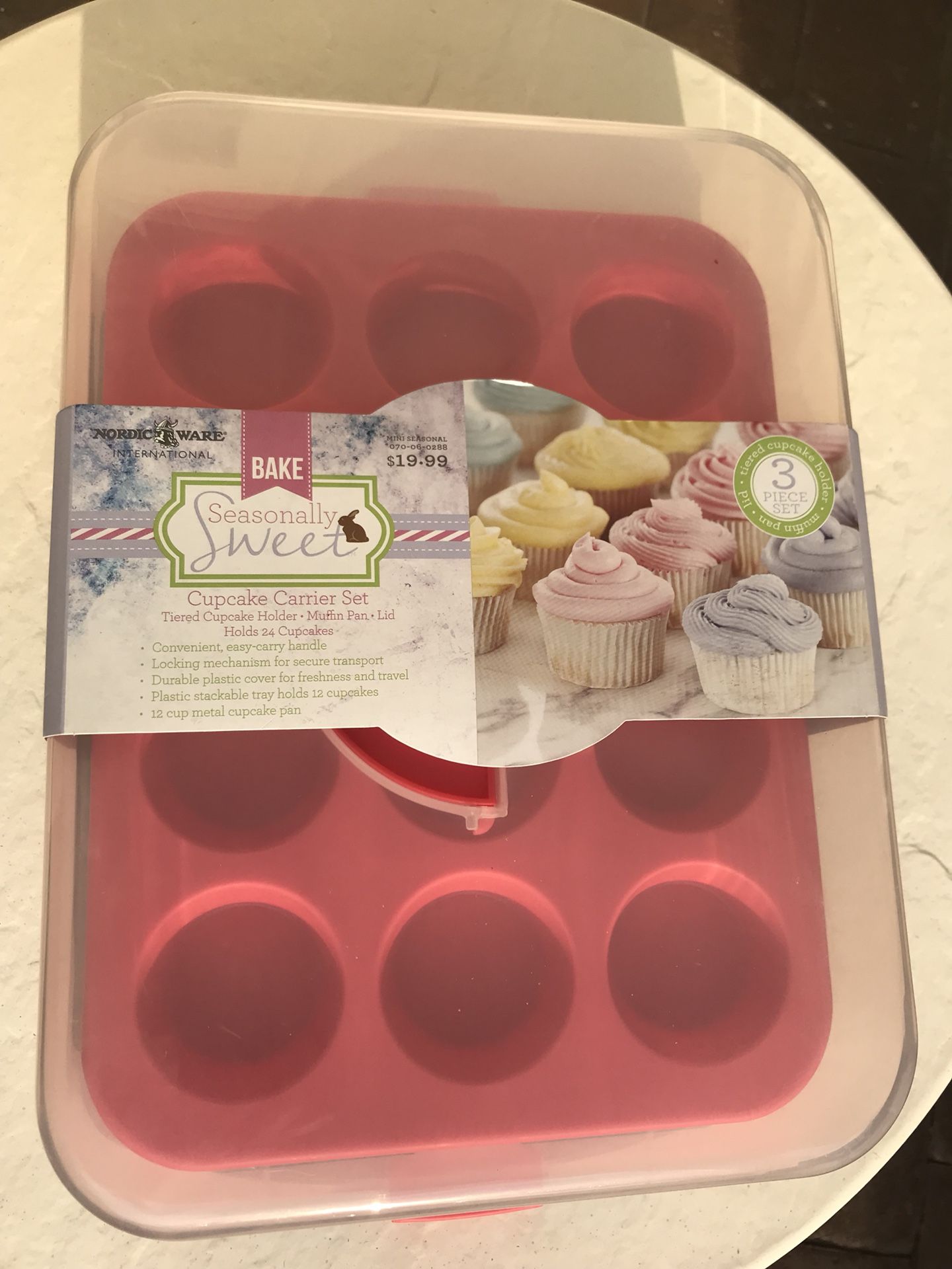 Cupcake Carrier Set - Nordic Ware