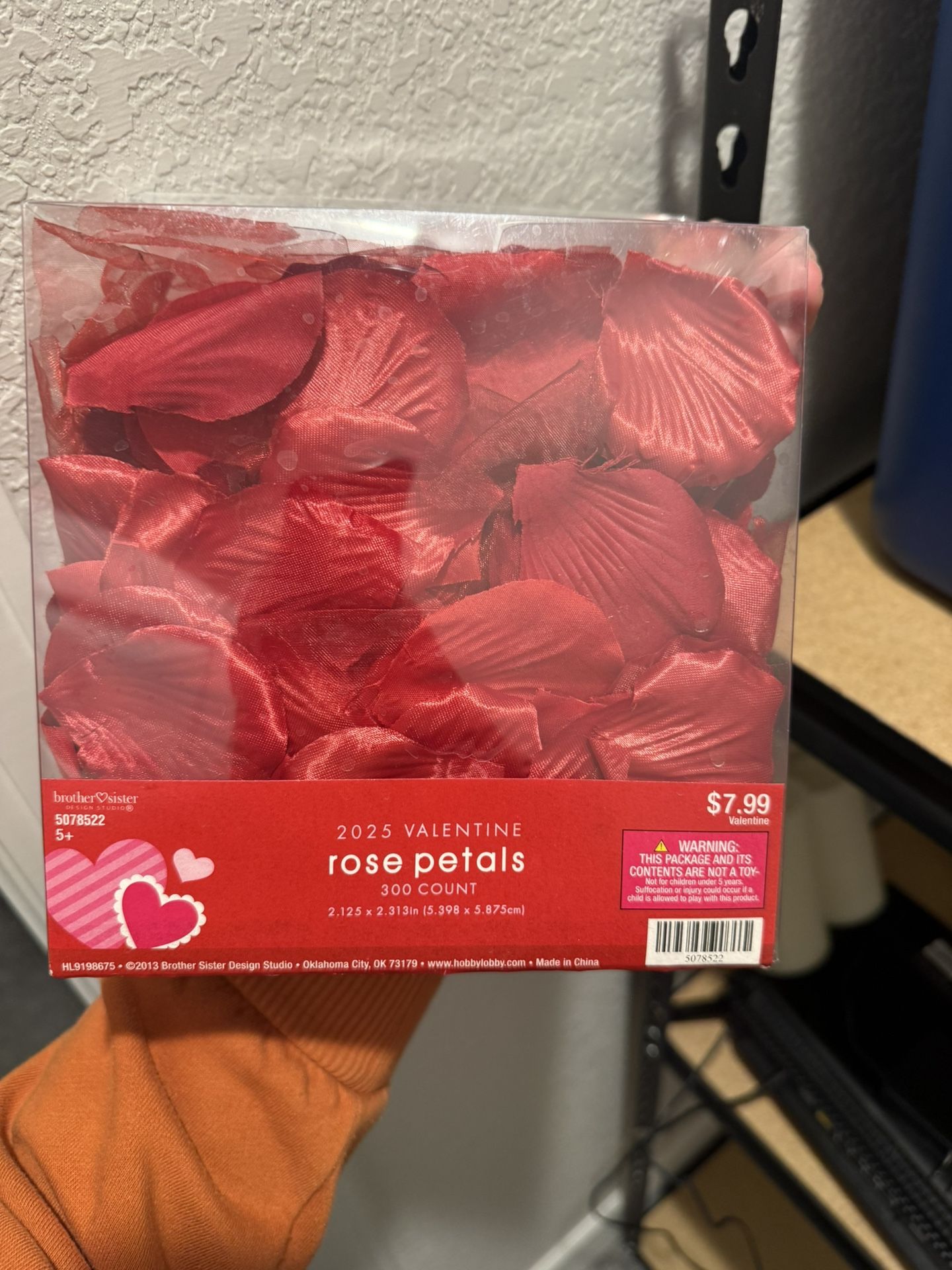 Artificial Rose Petals