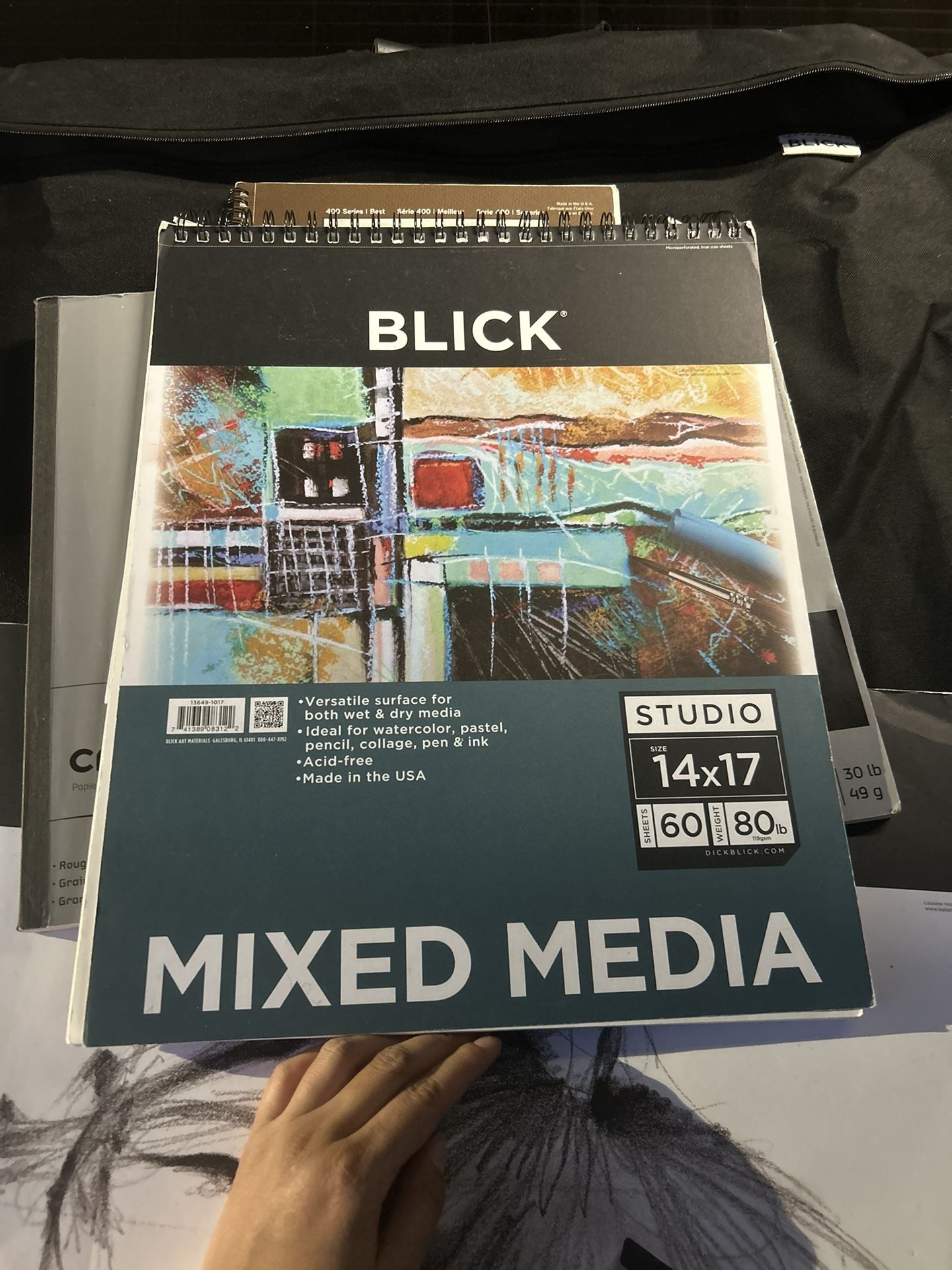 4 Note Pads And Art Bag