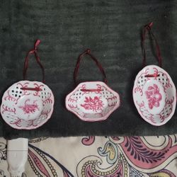 Vintage Miniature Wall Decoration