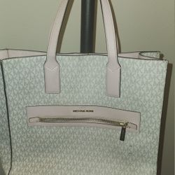 Michael Kors Kenly Tote 