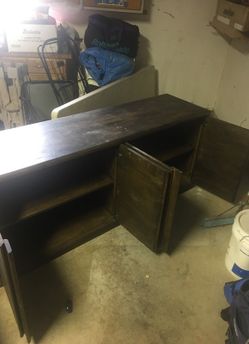 Wood dresser