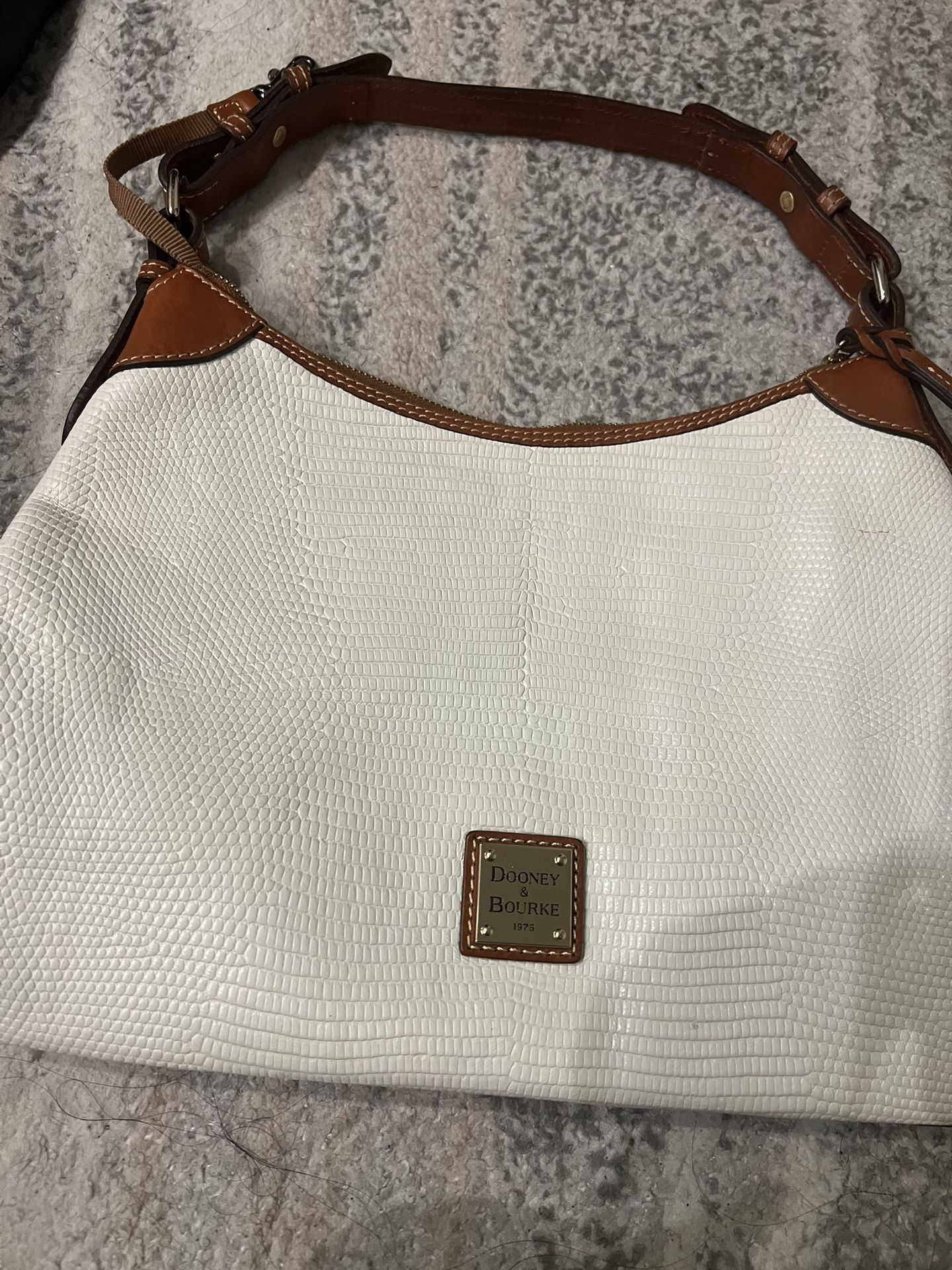 Stylish Dooney & Bourke Purse