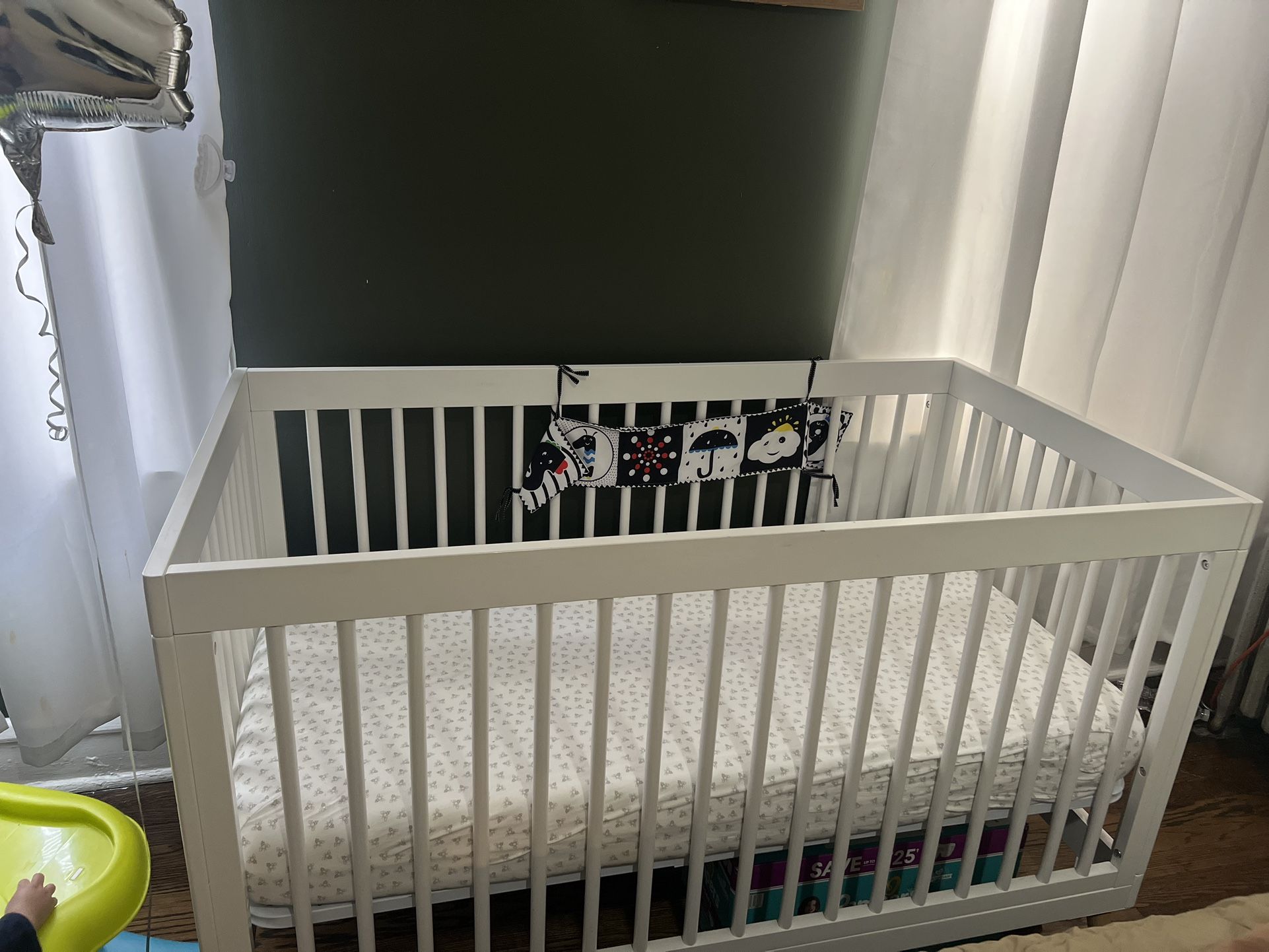 Baby Crib 