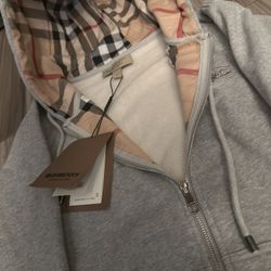 BURBERRY ZIP UP HOODIE