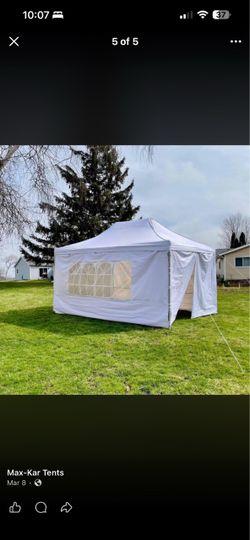 Party tent 10’x15’